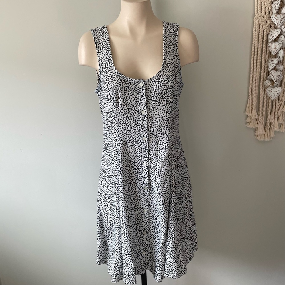90s Vintage Inspired Front Button Down Ditsy Floral Tank Pleated Hem Medium Tall